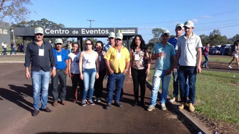 Sericicultores do Município de Nova Laranjeiras participam do 35º Encontro Estadual em Londrina